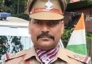 महिला नशा तस्कर की गिरफ्तारी पर थाना प्रभारी निरीक्षक कोतवाली चंद्रभान ने थपथपाई आशीष कुमार की पीठ