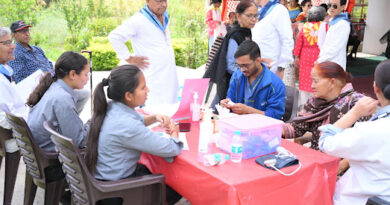लोगों ने बड़ी संख्या में उठाया चिकित्सा शिविर का लाभ, 140 की हुई स्वास्थ्य जांच