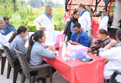 लोगों ने बड़ी संख्या में उठाया चिकित्सा शिविर का लाभ, 140 की हुई स्वास्थ्य जांच