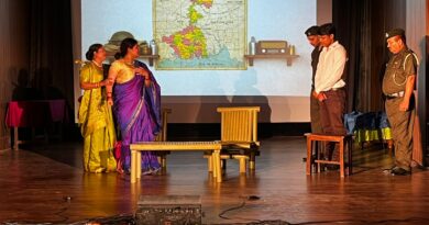 “चंद्रप्रभा का अटूट संकल्प” नाटक में रंगकर्मियों ने बांधा समां, पहाड़ की नारी के पहाड़ जैसे संघर्ष का नाट्य रूपांतरण दर्शकों ने सराहा