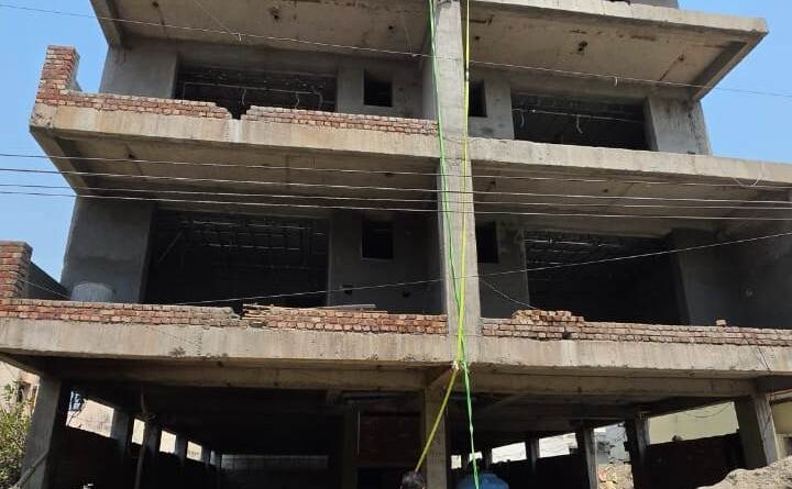 सुभाष नगर में अवैध निर्माण सील, नियम तोड़ने वालों पर कसा शिकंजा