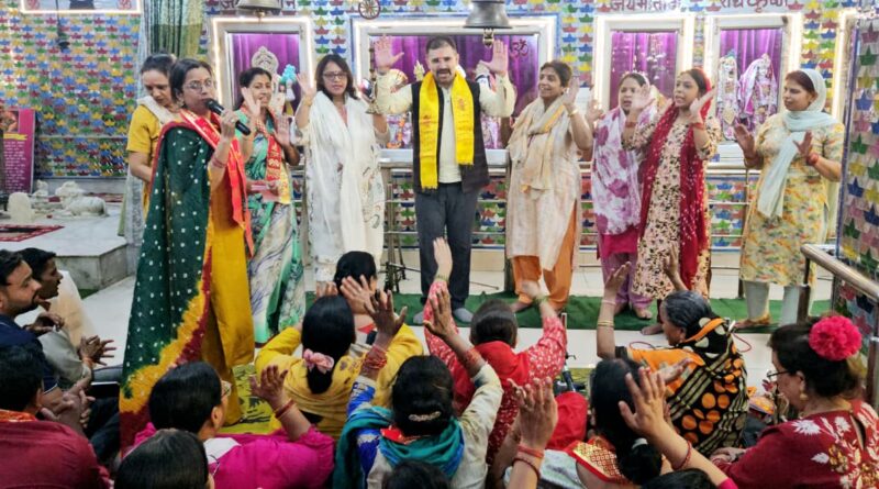 182वें श्री हनुमान चालीसा पाठ कार्यक्रम में मातृशक्ति सम्मान समारोह आयोजित  