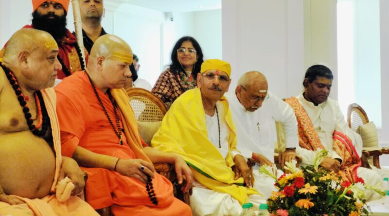 हरिद्वार में 5211 किलो वजनी विश्व के विशाल पारद शिवलिंग की प्राण प्रतिष्ठा सम्पन्न, 2000 से अधिक श्रद्धालु हुए शामिल