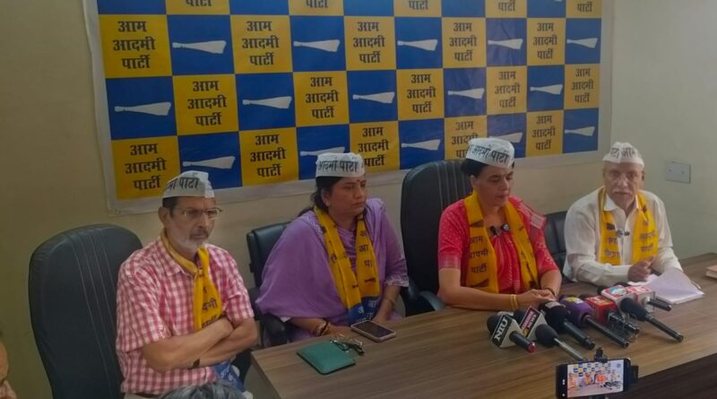 प्रदेश की महिलाओं के लिए 1000 रुपये प्रतिमाह की महिला सम्मान राशि शुरू की जाएः आप