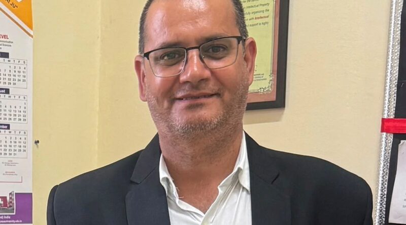 पीएचडी उपाधि प्राप्त कर सुशील पुरोहित ने बढ़ाया उत्तराखंड का गौरव, पीसीपीएनडीटी अधिनियम पर शोध को बताया गया समाज और कानून के लिए महत्वपूर्ण योगदान