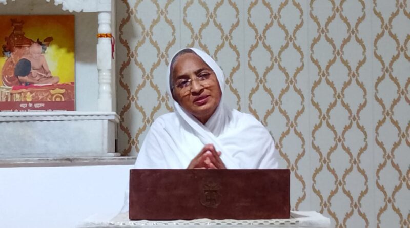 जितना अधिक धर्मार्जन करेंगे, वही जीवन में सुख, शांति का आधार बनेगाः माता आर्यिका