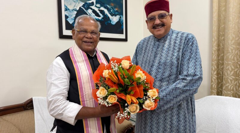 कैबिनेट मंत्री सतपाल महाराज ने केंद्रीय मंत्री जीतन राम मांझी से की शिष्टाचार भेंट
