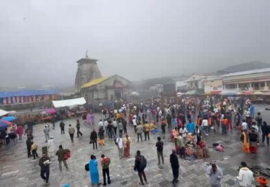 श्रावण के अंतिम सोमवार को बाबा केदार के धाम में उमड़ा आस्था का सैलाब