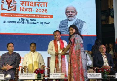 साक्षरता व्यक्ति के समग्र विकास का मार्ग प्रशस्त करती हैः डाॅ. धन सिंह रावत