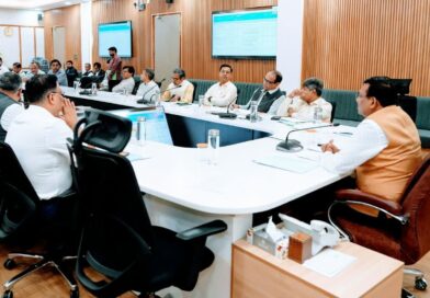 मुख्य सचिव ने की यूआईआईडीबी के प्रोजेक्ट्स की प्रगति की समीक्षा की