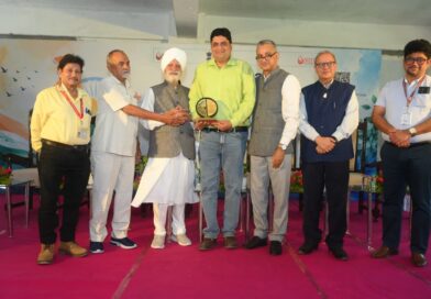 राष्ट्रीय स्वैच्छिक रक्तदान दिवस पर रक्तवीरों का सम्मान, शिविर में 30 यूनिट रक्तदान