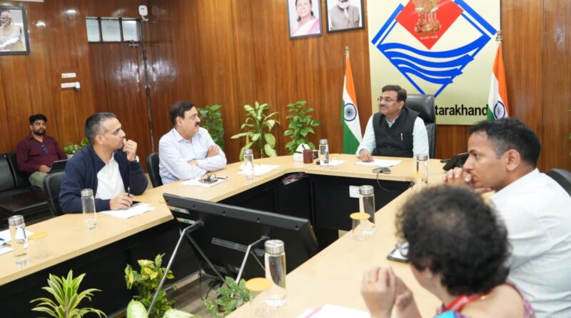 तीन लाख किलोमीटर से अधिक चल चुकी 50 एम्बुलेंस-108 बदली जाएंगी, मुख्य सचिव ने दिए निर्देश